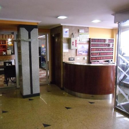 莱昂 唐索罗旅馆酒店 外观 照片